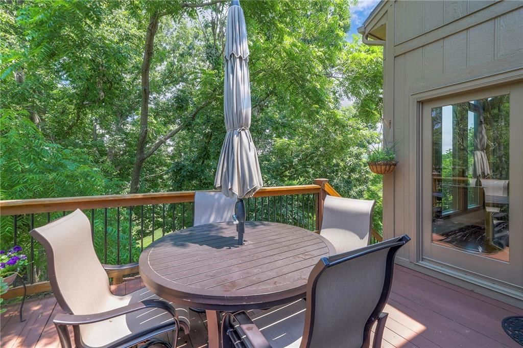 8355 Hallet Street — photo 21