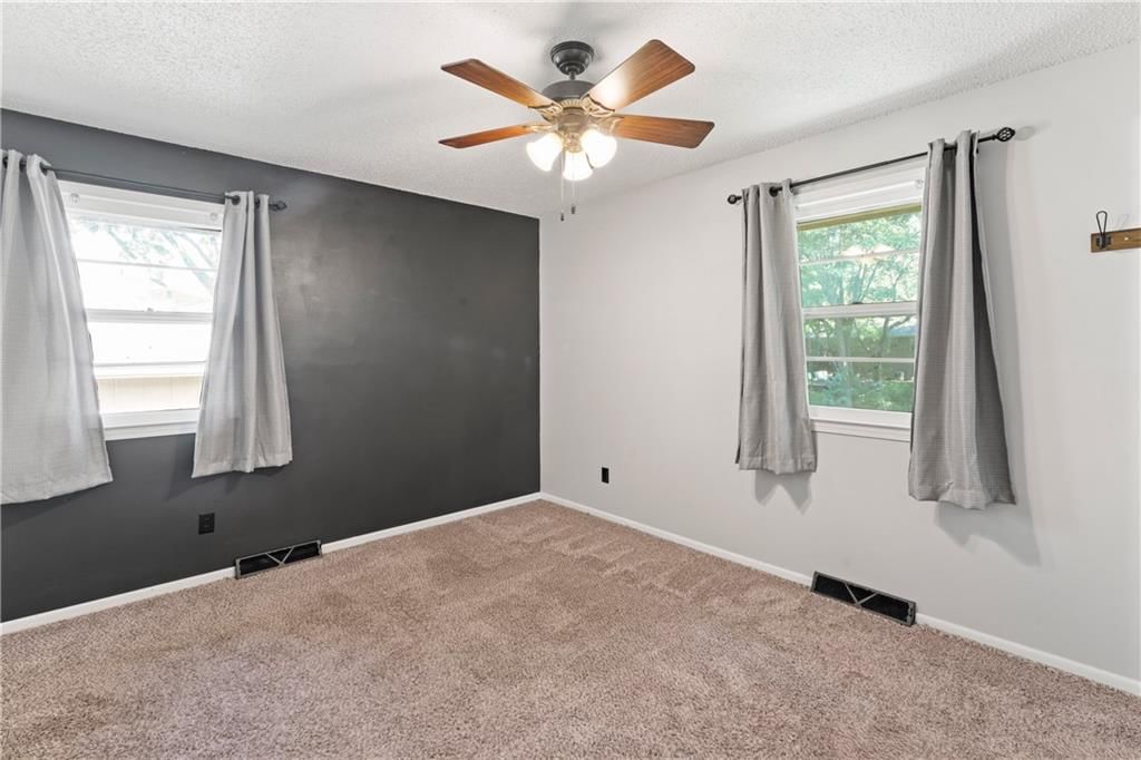 708 NE 80th Terrace — photo 16