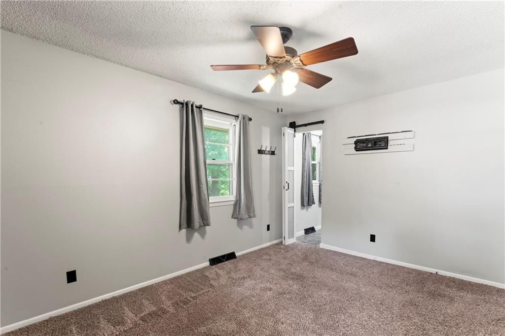 708 NE 80th Terrace — photo 18