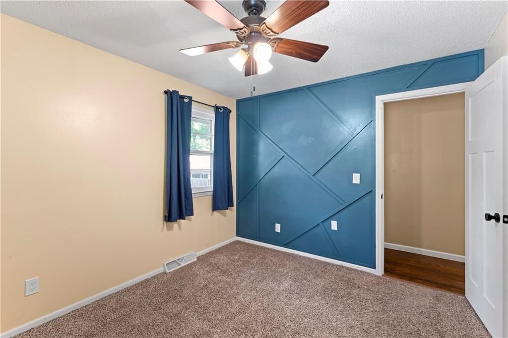 708 NE 80th Terrace — photo 23
