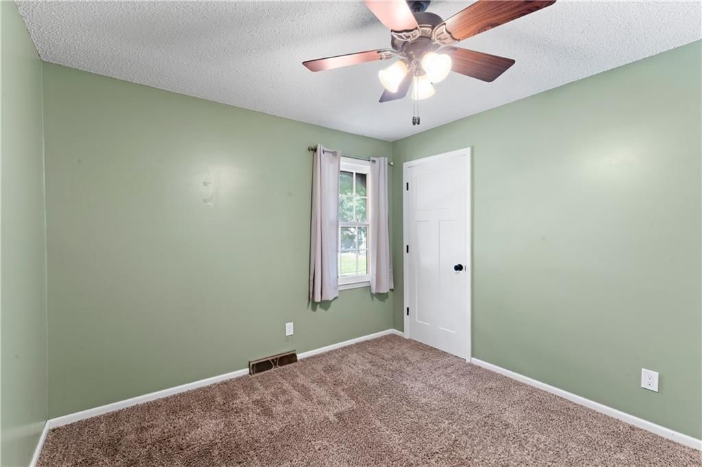 708 NE 80th Terrace — photo 27