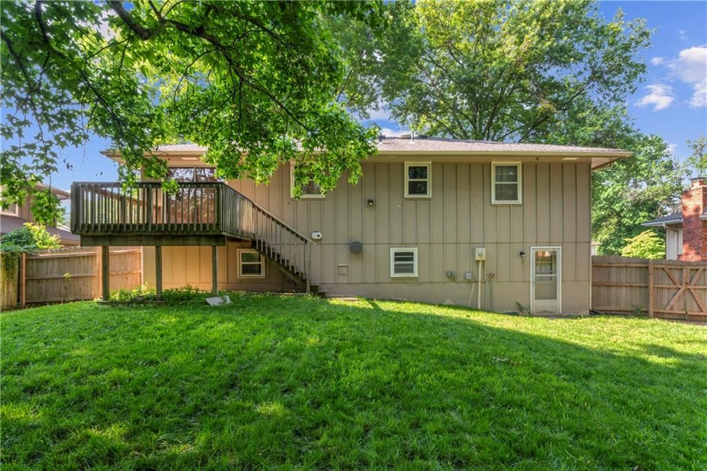 708 NE 80th Terrace — photo 38
