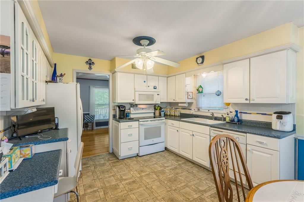 805 Houston Lane — photo 13