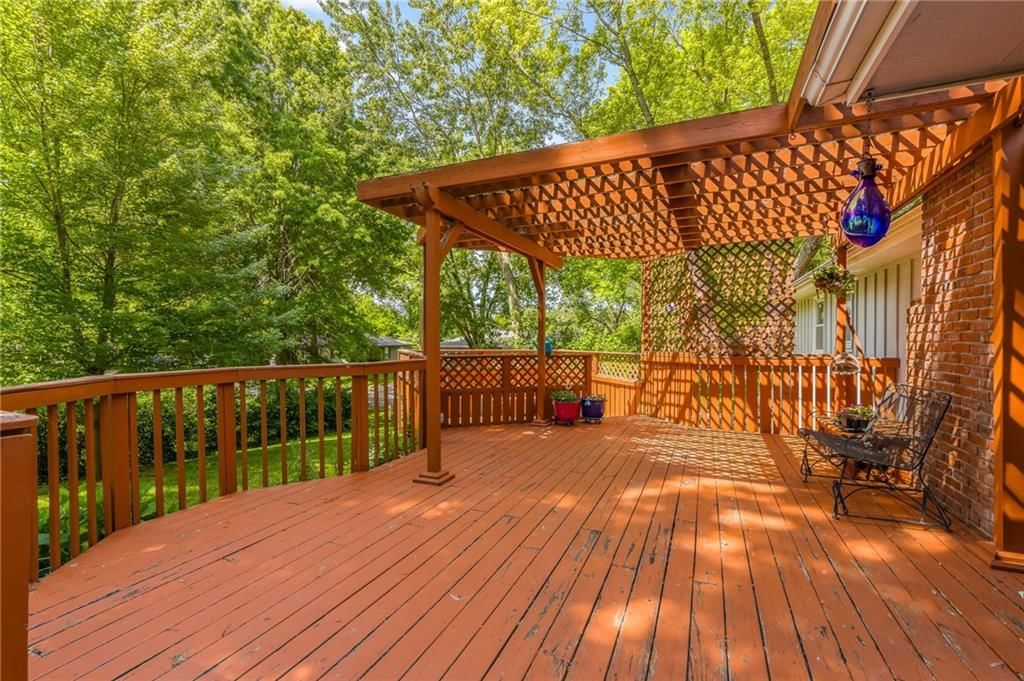 805 Houston Lane — photo 24