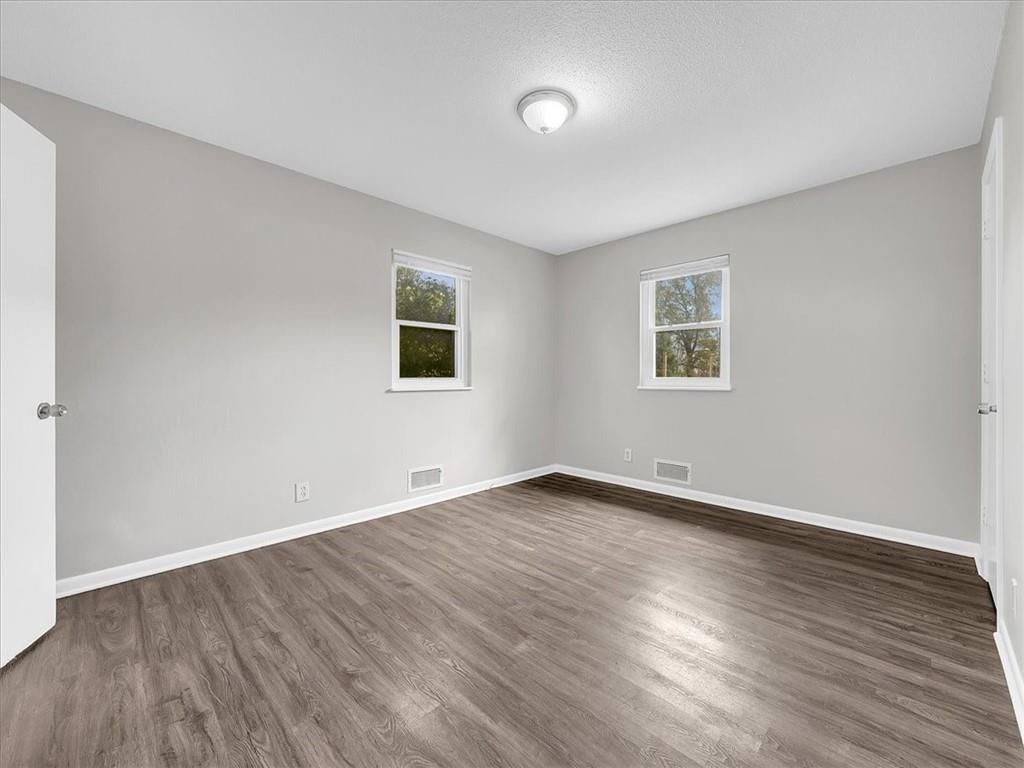 3911 Marshall Drive — photo 11