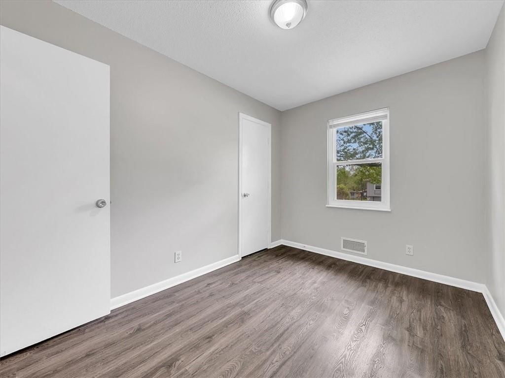 3911 Marshall Drive — photo 17