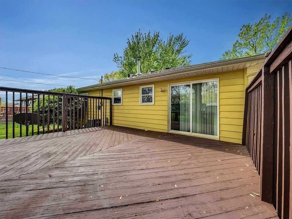 3911 Marshall Drive — photo 21