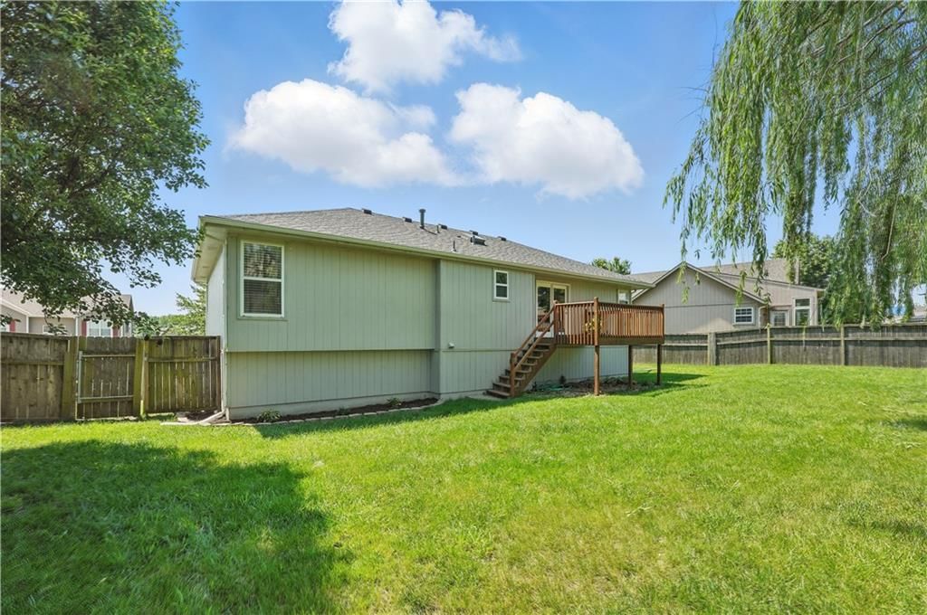 1300 SE Rosehill Drive — photo 33