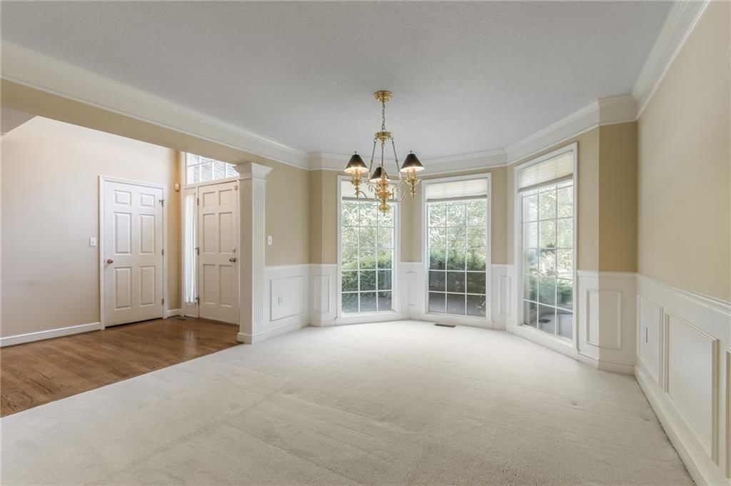 220 W Shawna Drive — photo 6