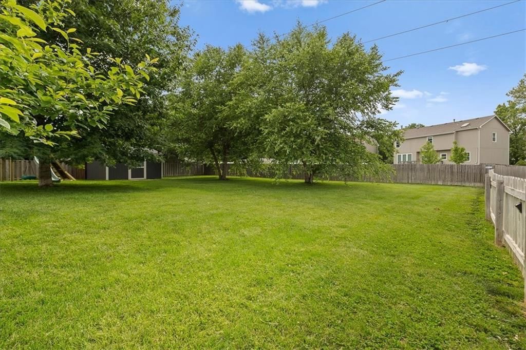 12470 S Acuff Court — photo 19