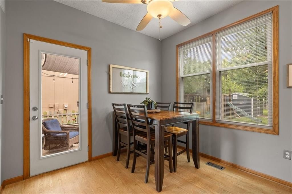 12470 S Acuff Court — photo 9
