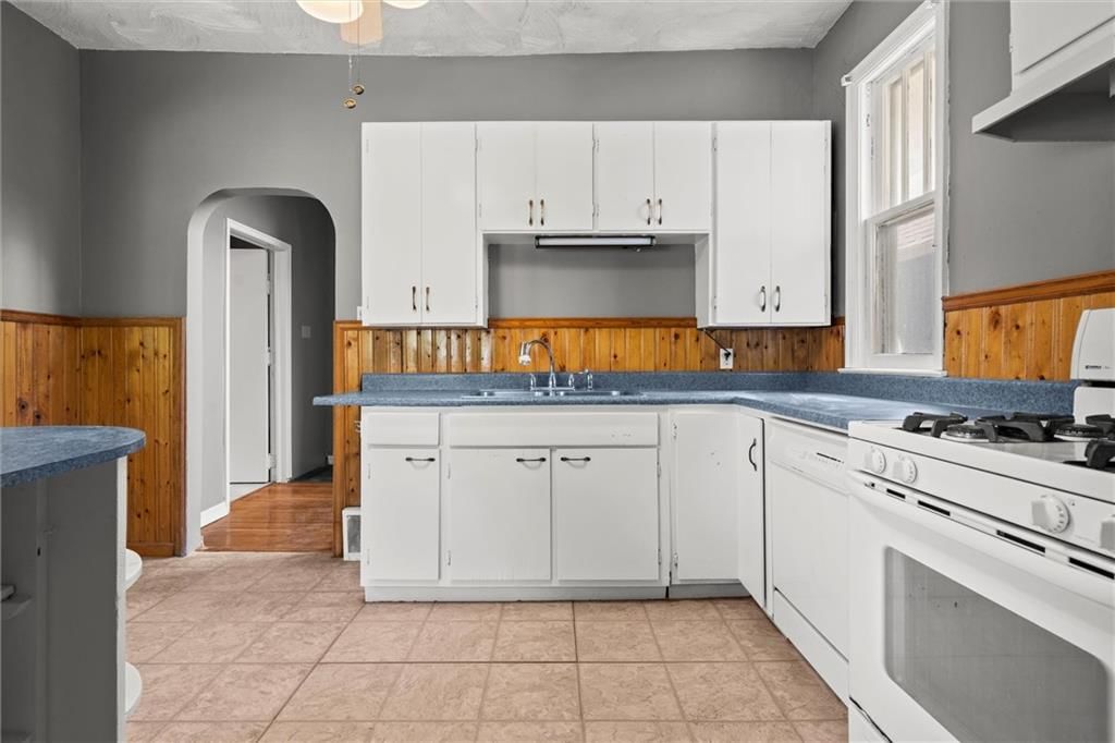 4102 Holmes Street — photo 15