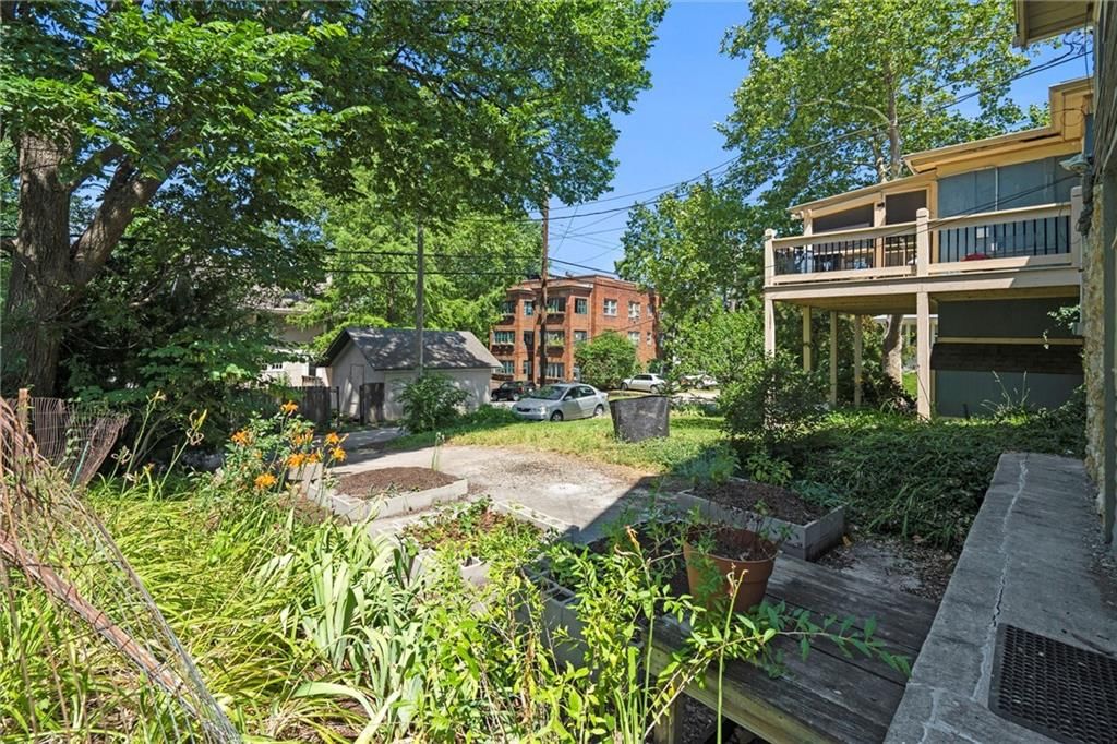 4102 Holmes Street — photo 34