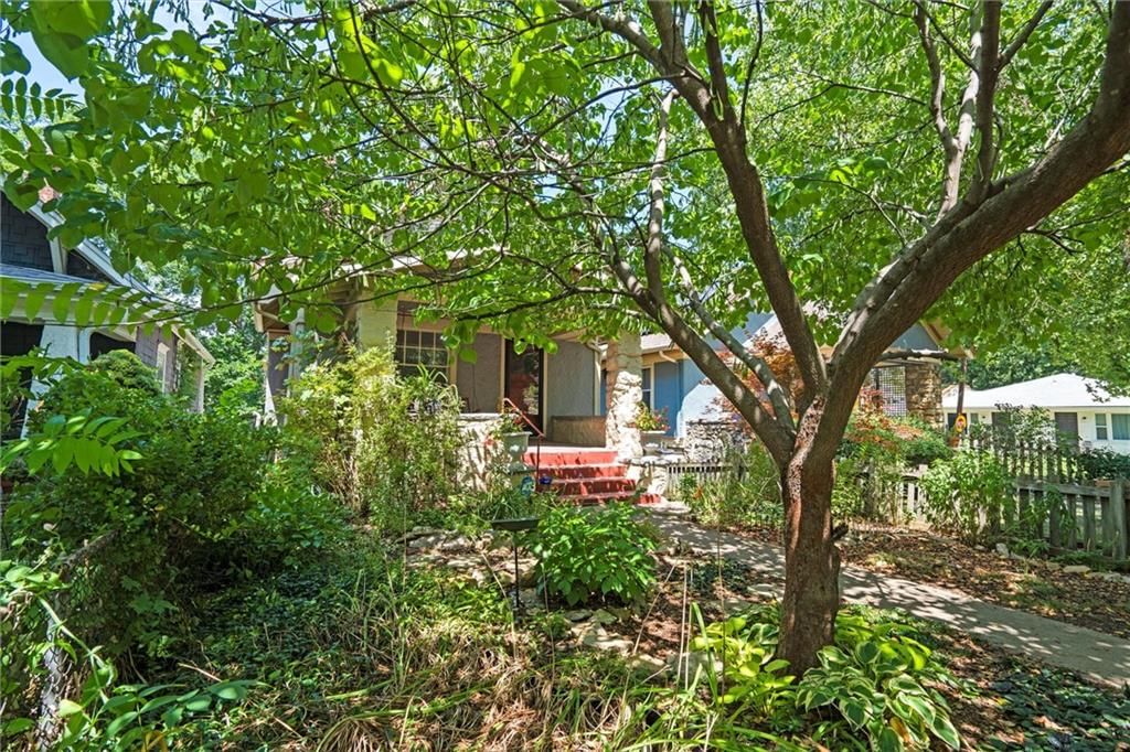 4102 Holmes Street — photo 35