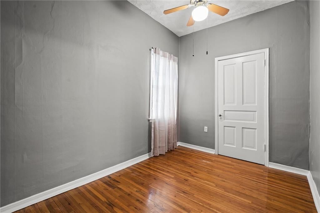 4102 Holmes Street — photo 9