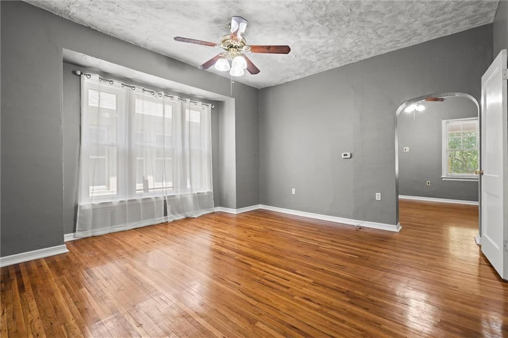 4102 Holmes Street — photo 10
