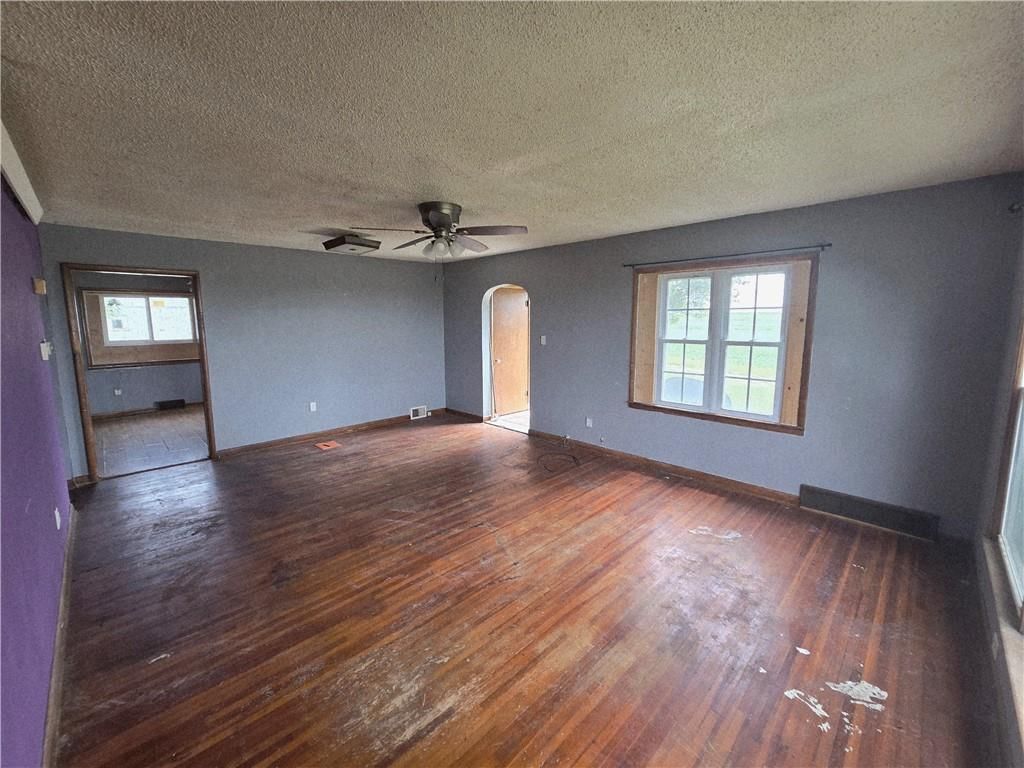 10230 S Avenue — photo 10