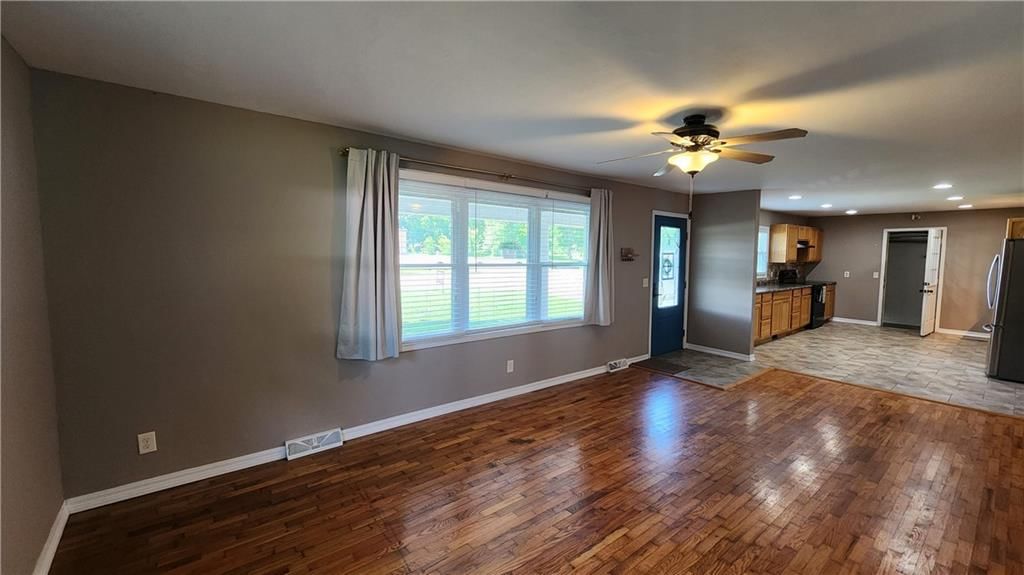 411 S Fulton Street — photo 11