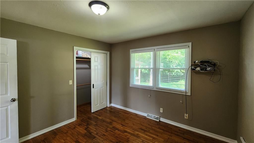 411 S Fulton Street — photo 31