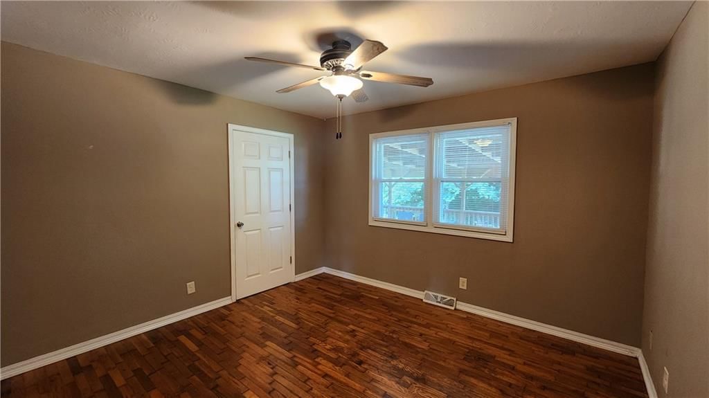 411 S Fulton Street — photo 35