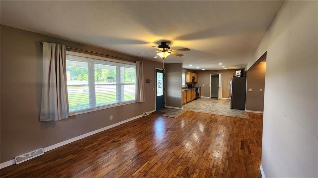 411 S Fulton Street — photo 10