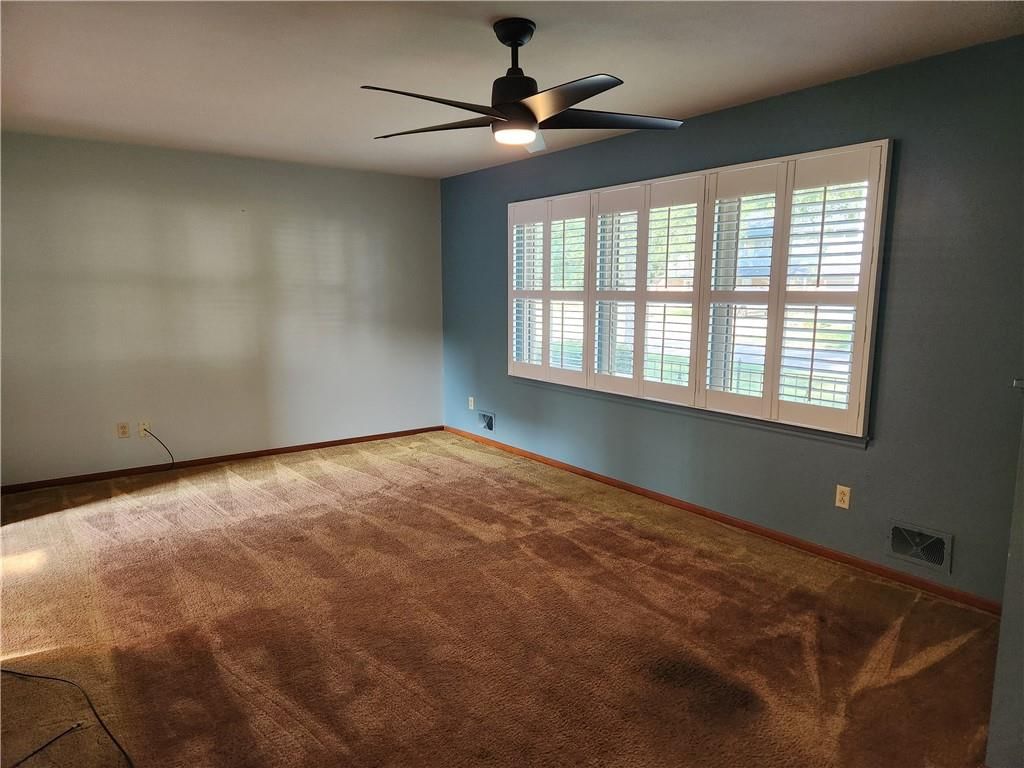 124 Redbud Lane — photo 8