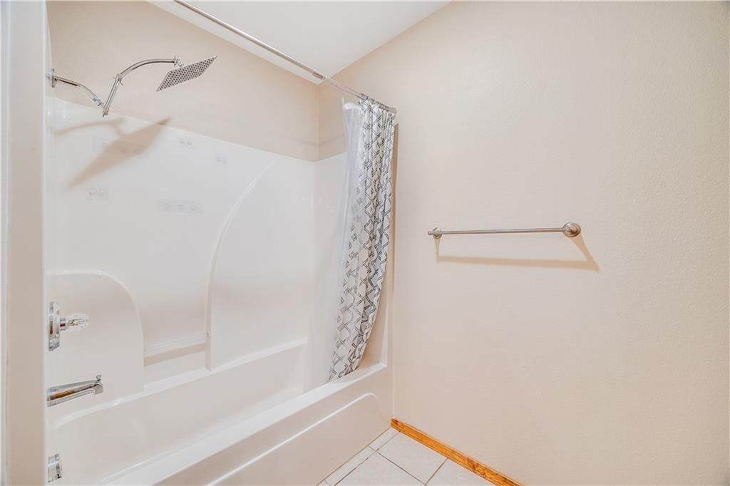 804 Birch Street — photo 12