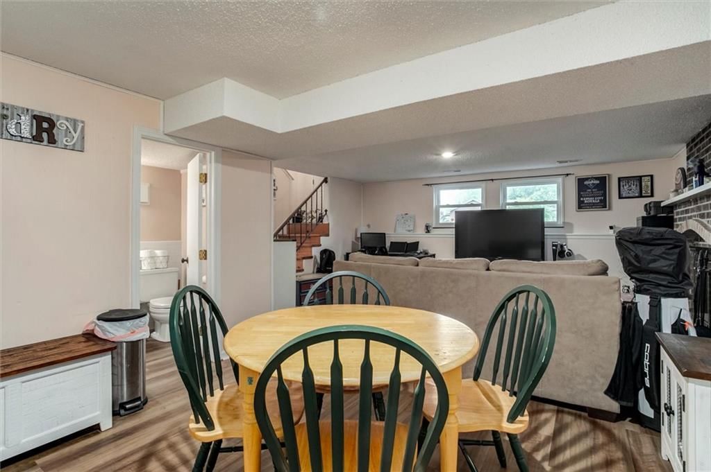 513 NE Grant Drive — photo 21