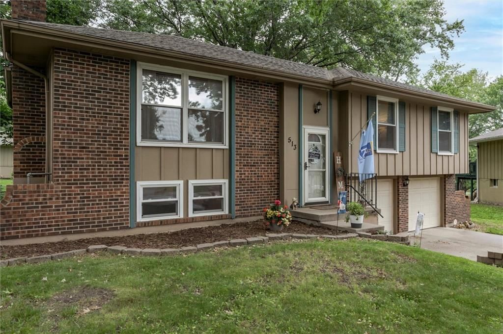 513 NE Grant Drive — photo 4