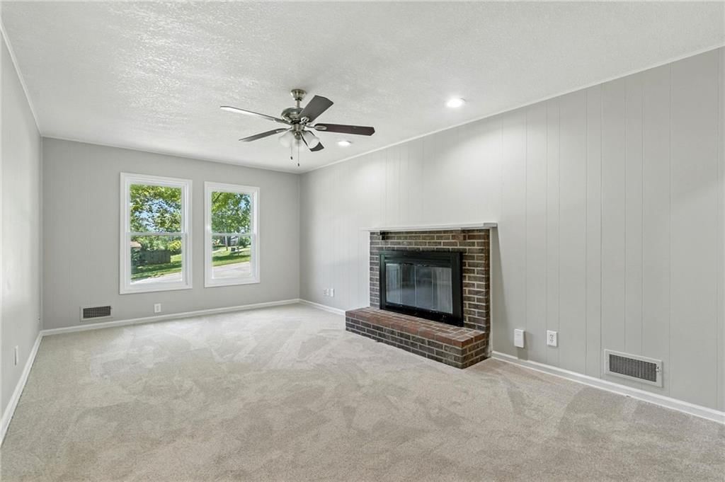 9832 Potter Circle — photo 14