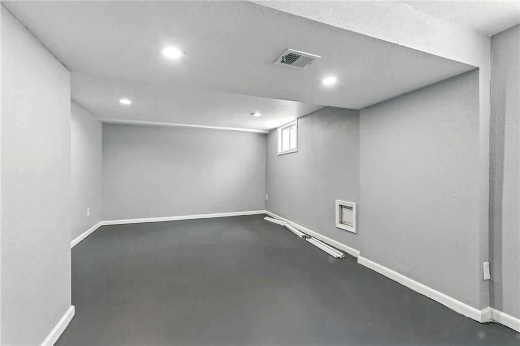 9832 Potter Circle — photo 27