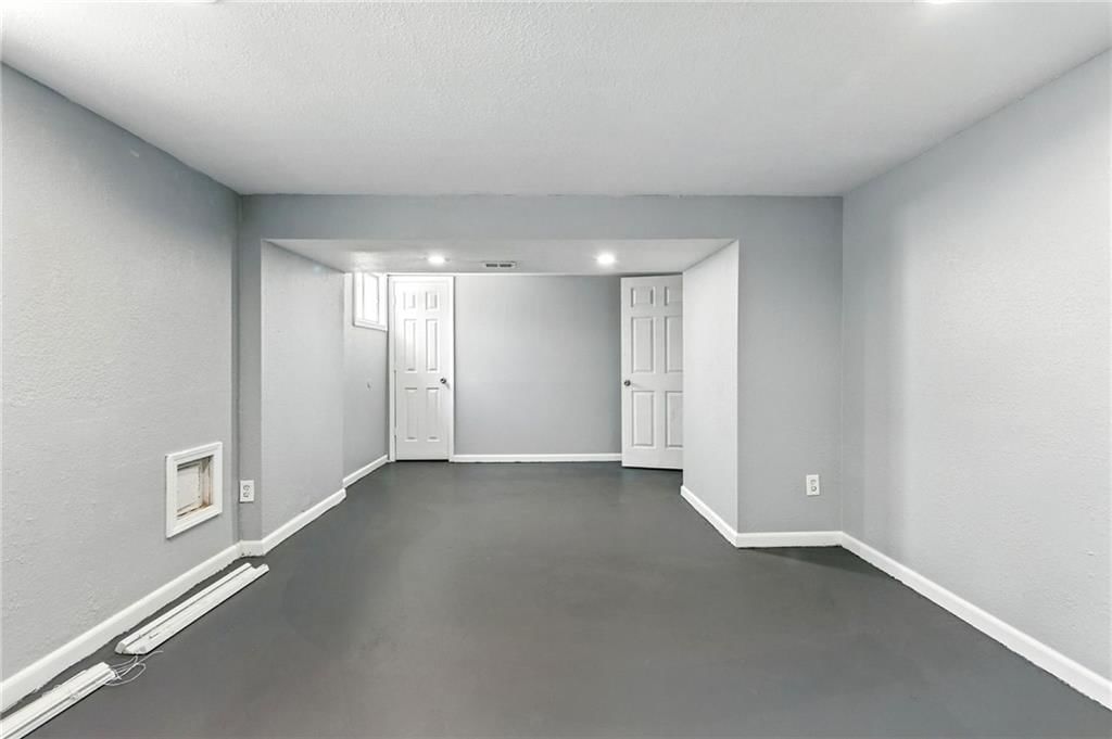 9832 Potter Circle — photo 28