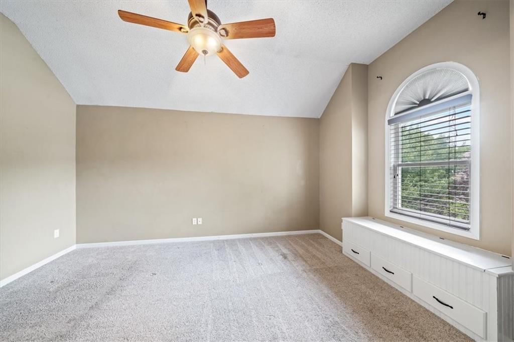 2133 S Stagecoach Drive — photo 14