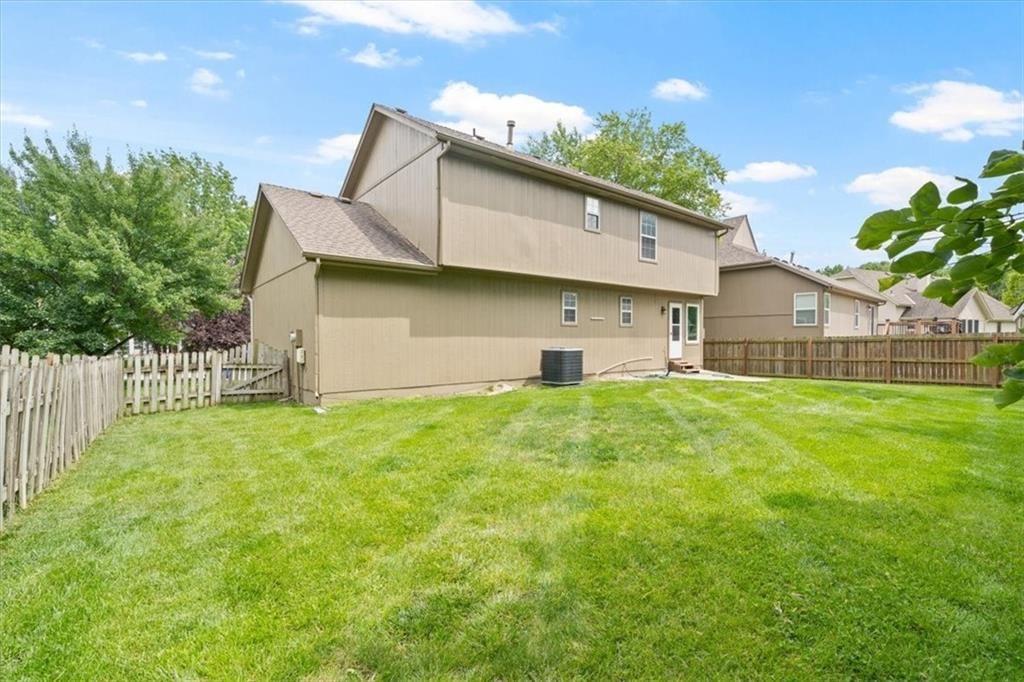 2133 S Stagecoach Drive — photo 27