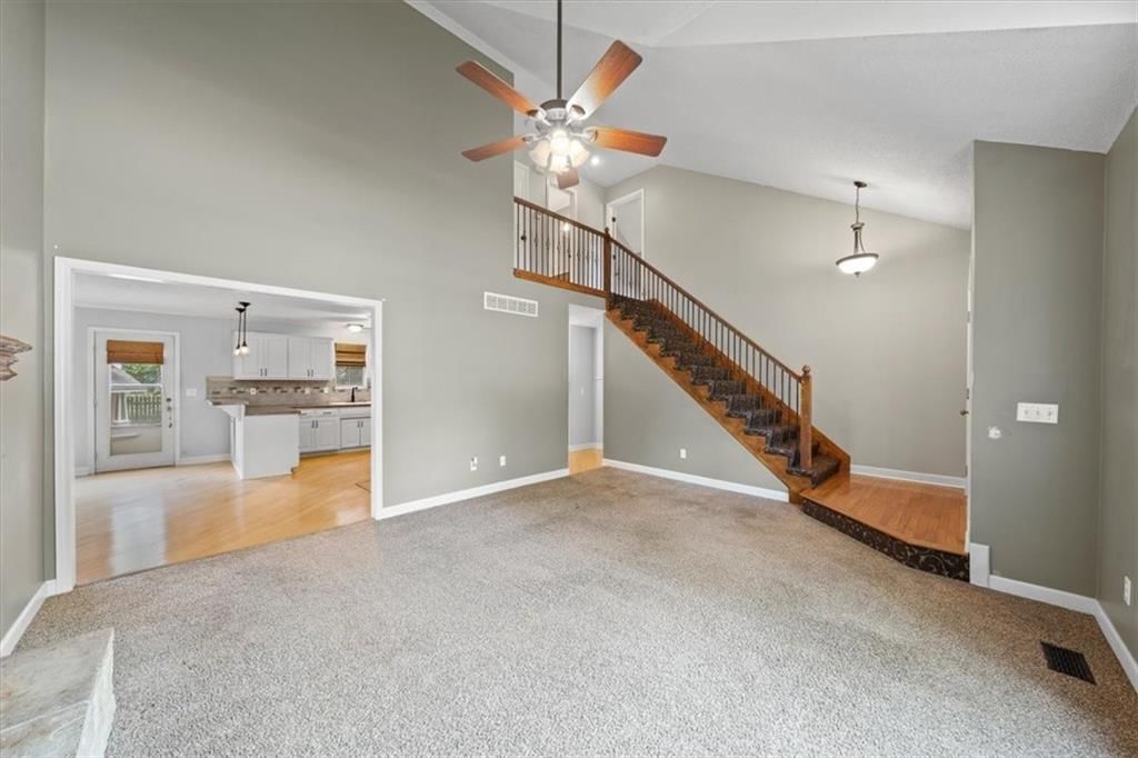 2133 S Stagecoach Drive — photo 5