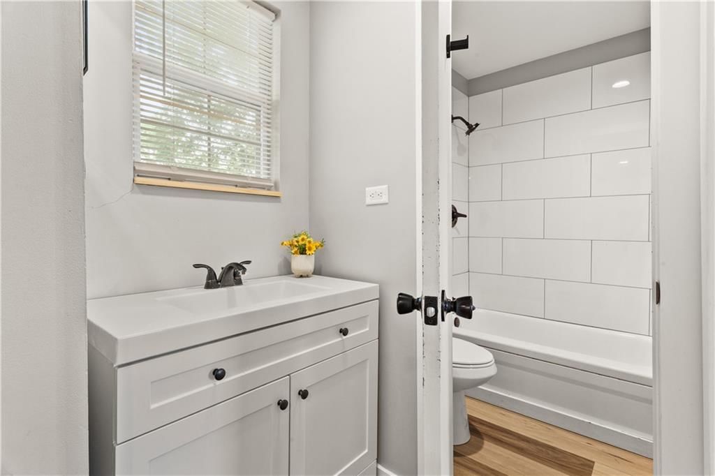109 NW 16th Street — photo 16