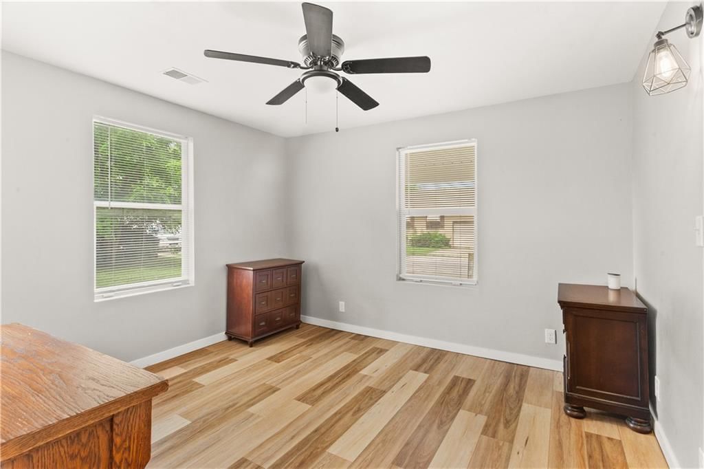 109 NW 16th Street — photo 19