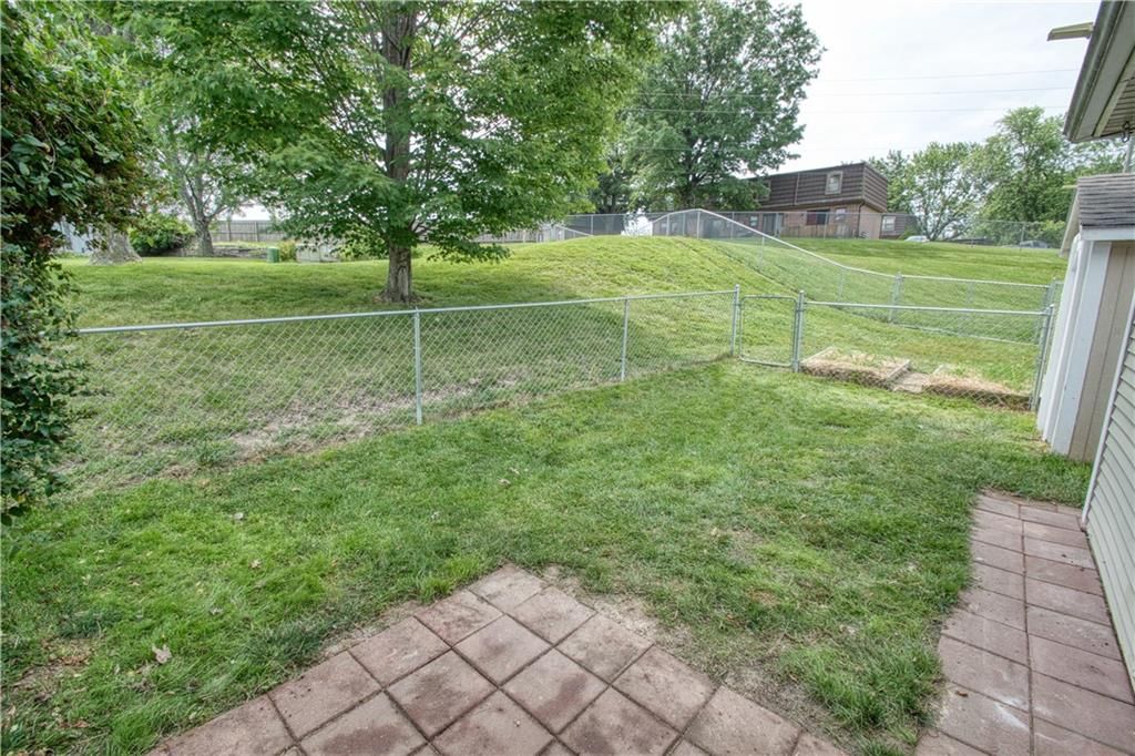 1913 S Viking Court — photo 16
