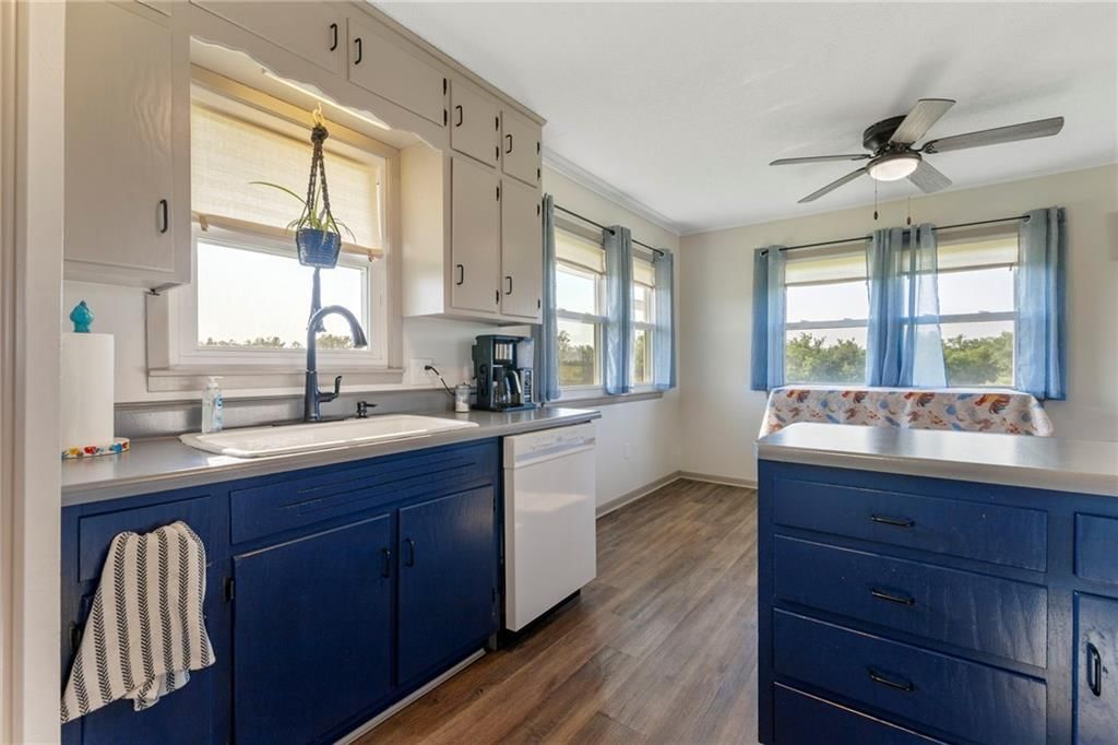 32241 NE Neosho Road — photo 16