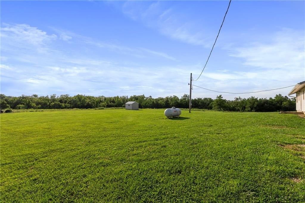 32241 NE Neosho Road — photo 34