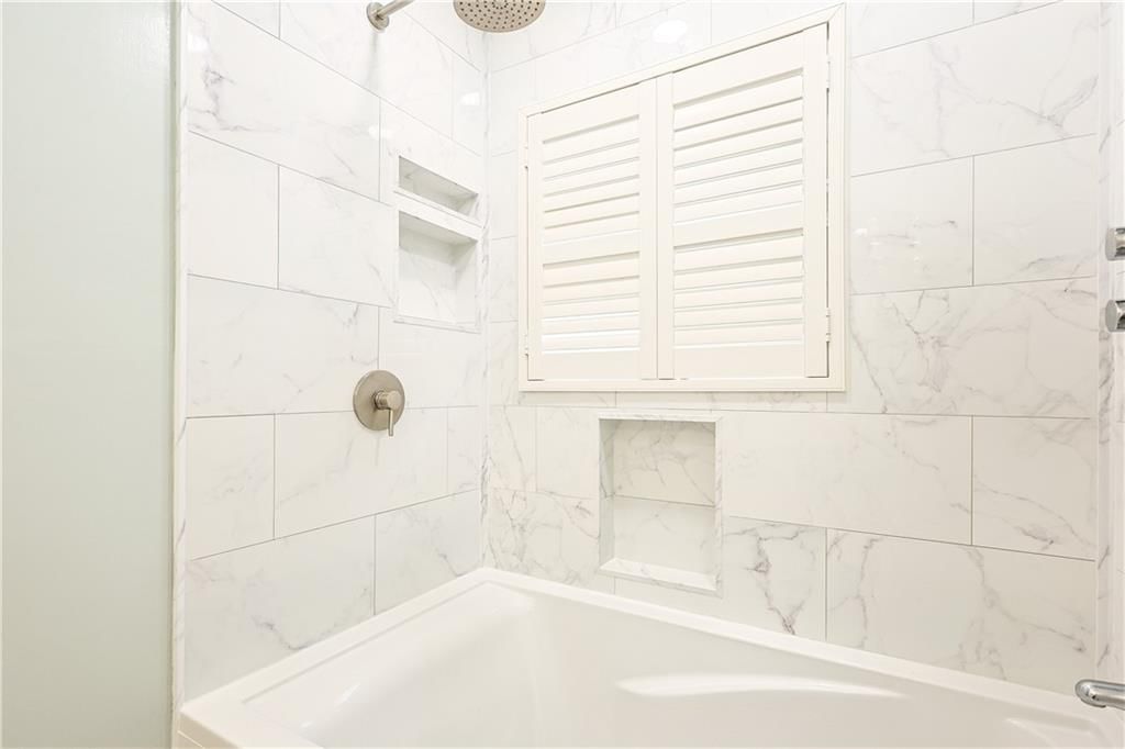 5101 Red Barn Lane — photo 16
