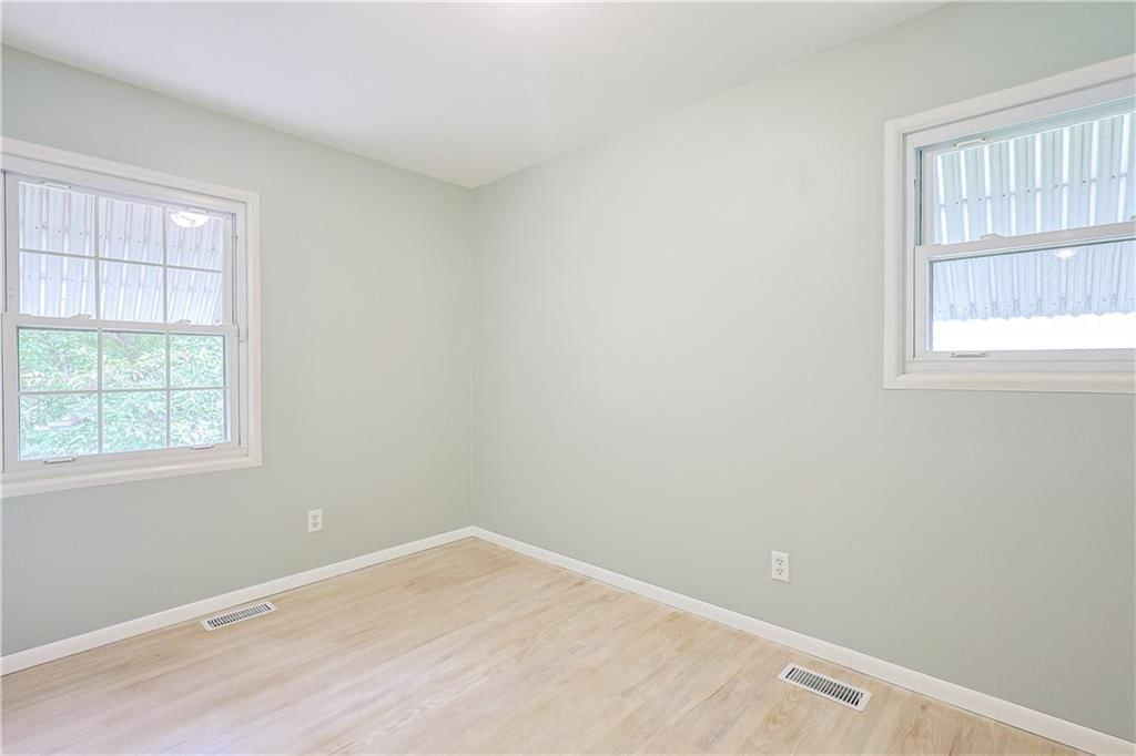 5101 Red Barn Lane — photo 21