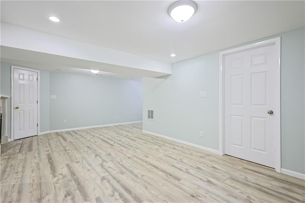 5101 Red Barn Lane — photo 31