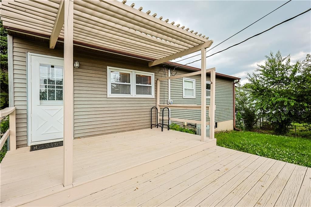 5101 Red Barn Lane — photo 38