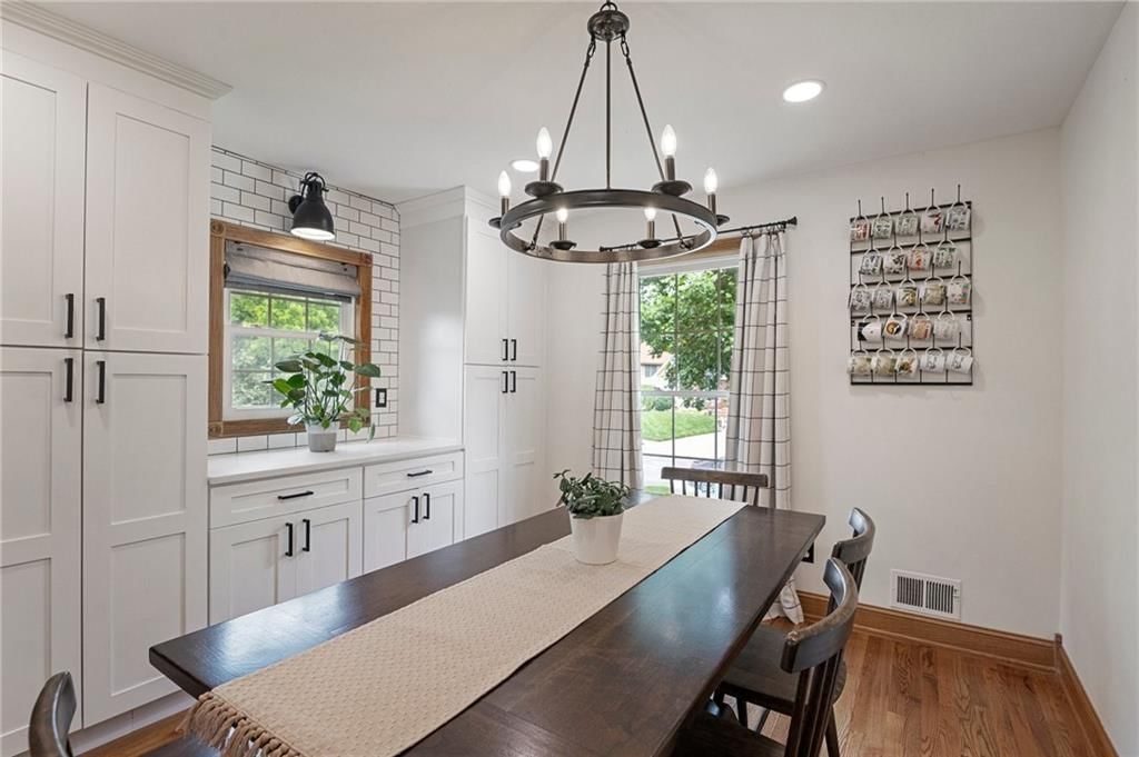 706 SW Montgomery Avenue — photo 14