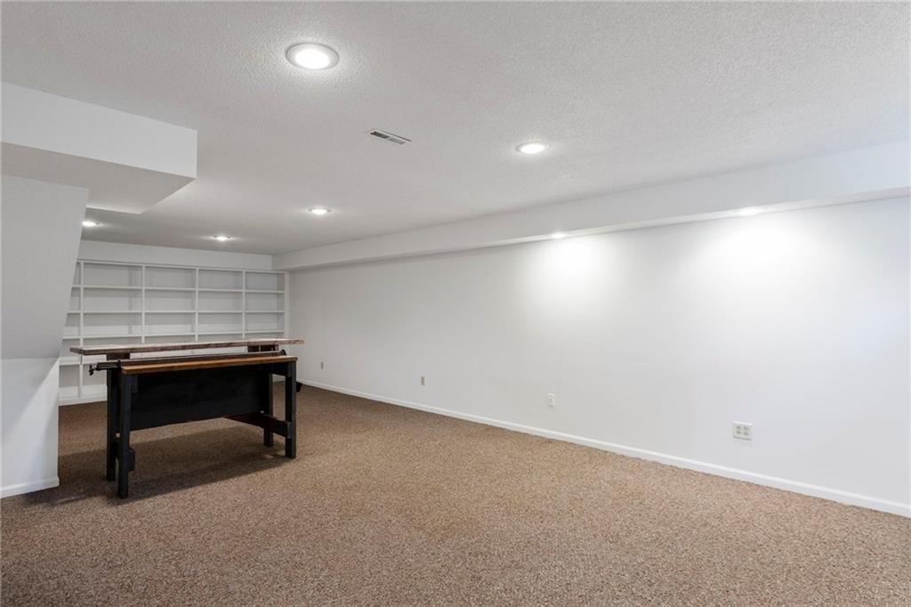 11533 Robinson Street — photo 36