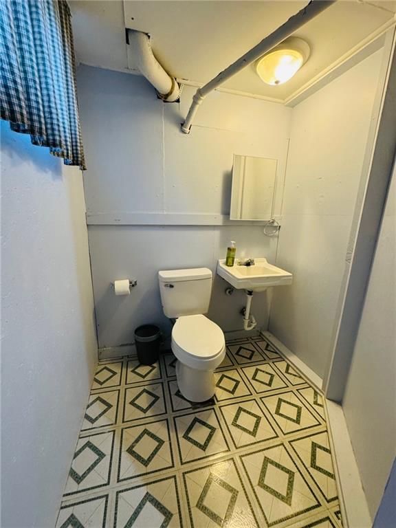 325 Hillcrest Drive — photo 36