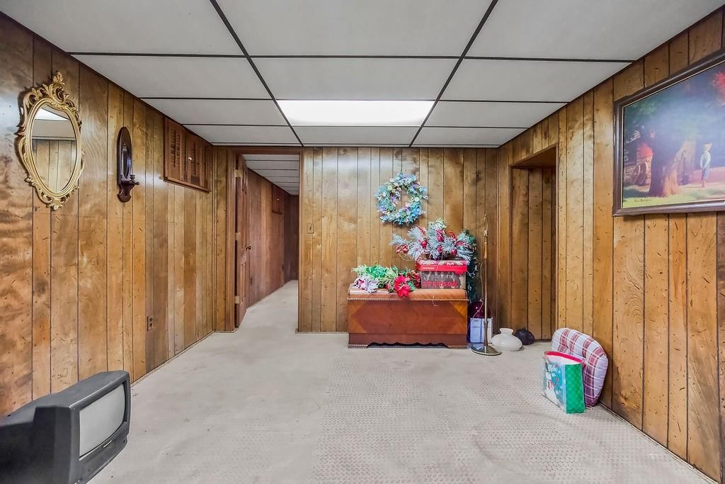 329 Hazel Street — photo 21