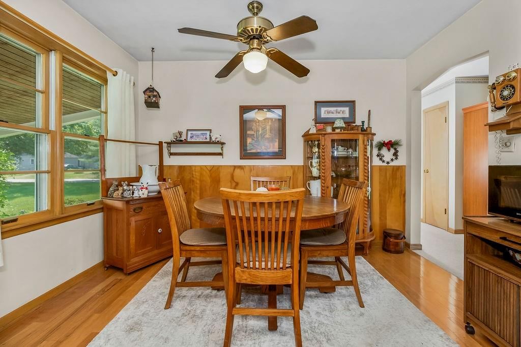 329 Hazel Street — photo 8