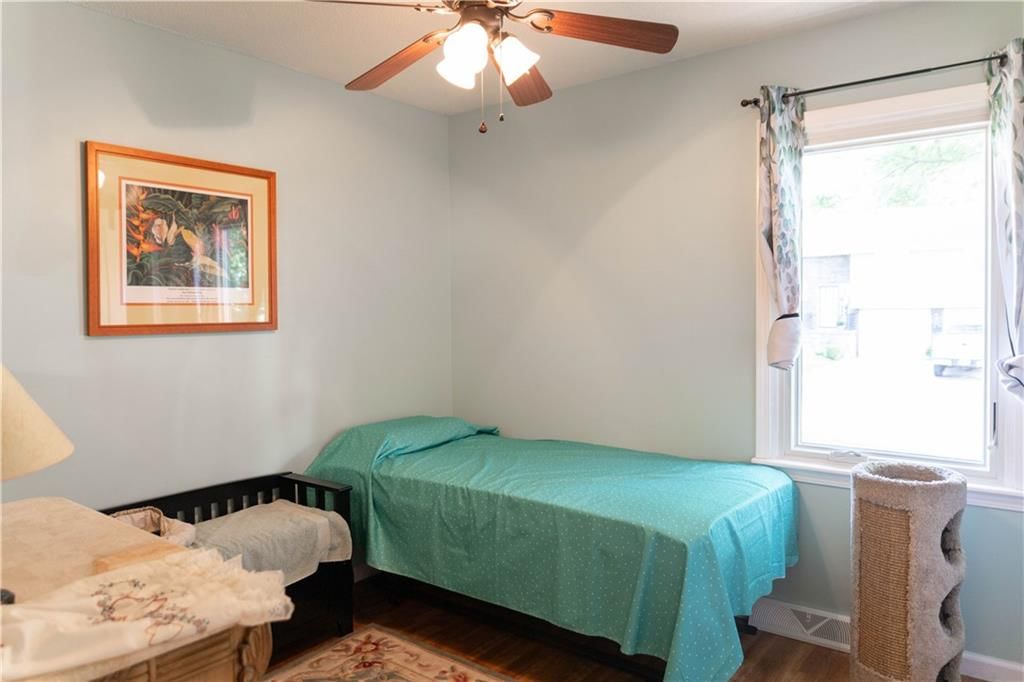 1513 W Broadmoor Lane — photo 11